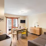 Casa Sulle Piste Ski&sky * ססטריארה