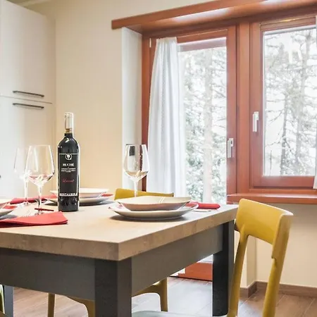 Casa Sulle Piste Ski&sky Lägenhet